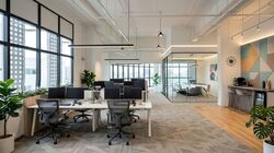 Hh @ Kallang (D13), Factory #560361451